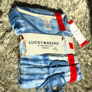 New Lucky Brand 4-piece pajama set